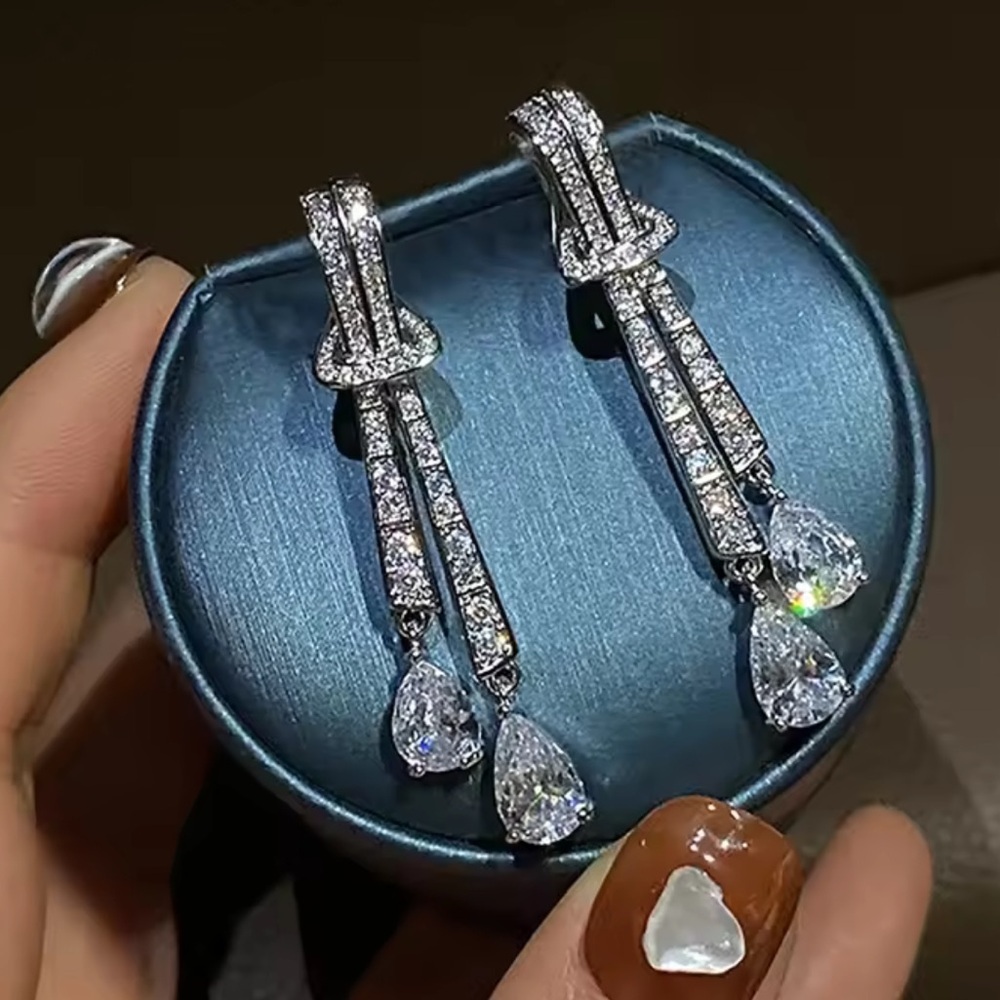 Elegant Linear Crystal Drop Earrings - Picture 4 of 12